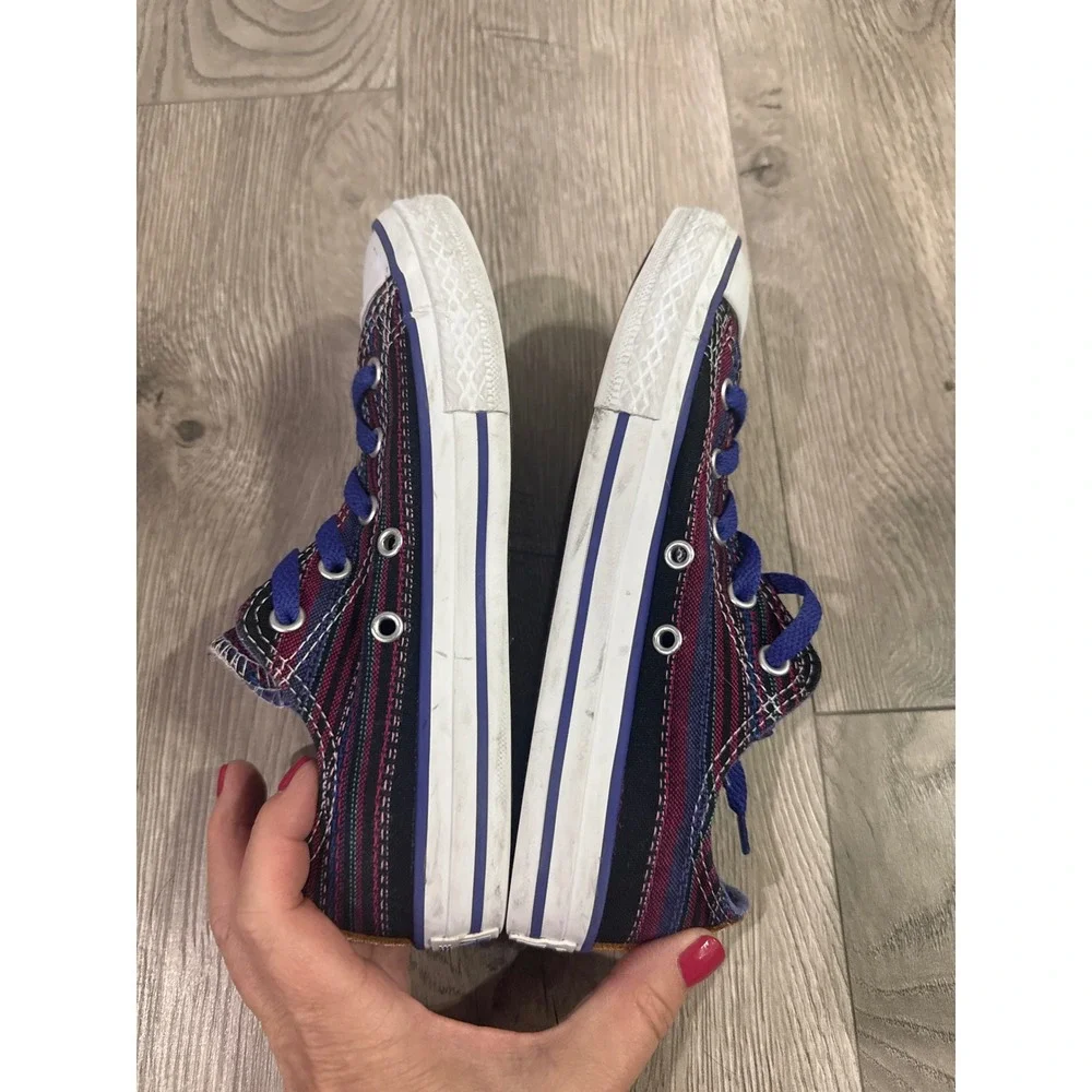 Converse Chuck Taylor All Star Junior Size 2 Multicolor Striped Low Top 648867F‎